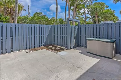 3802 SE Jefferson Street, Stuart, FL 34997 - Photo 4
