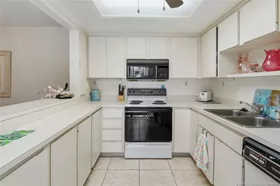3802 SE Jefferson Street, Stuart, FL 34997 - Photo 10