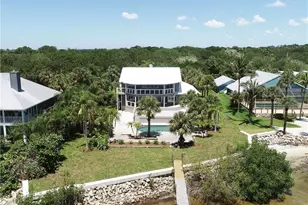 114 N Sewalls Point Rd, Stuart, FL 34996 - Photo 1