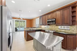 3736 NW Deer Oak Dr, Jensen Beach, FL 34957 - Photo 12