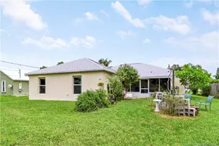 432 NW Raymond Ln, Port Saint Lucie, FL 34983 - Photo 28
