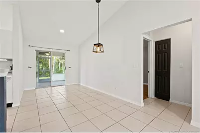 984 NW 16th Place, Stuart, FL 34994 - Photo 12
