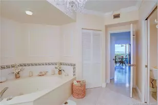184 NE Edgewater Dr, Stuart, FL 34996 - Photo 6