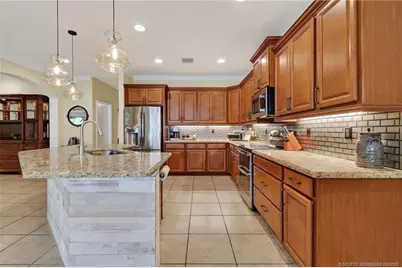 476 NW Windflower Terrace, Jensen Beach, FL 34957 - Photo 22