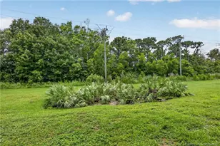 2 Lake Vista Trail, Port Saint Lucie, FL 34952 - Photo 32
