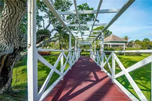 2950 SE Ocean Blvd, Stuart, FL 34996 - Photo 12
