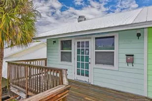 3192 NE Maple Ave, Jensen Beach, FL 34957 - Photo 1