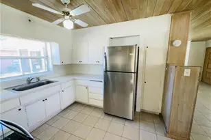1406 Citrus Ave, Fort Pierce, FL 34950 - Photo 4