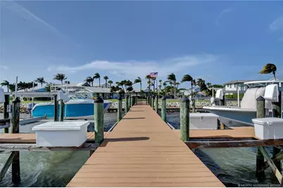 4061 NE Breakwater Drive, Jensen Beach, FL 34957 - Photo 16