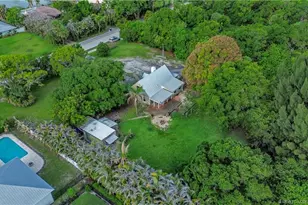 1699 NW Britt Rd, Stuart, FL 34994 - Photo 4