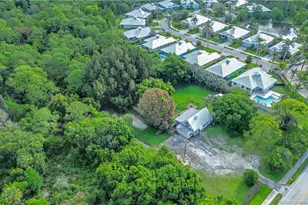 1699 NW Britt Rd, Stuart, FL 34994 - Photo 2