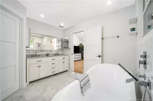 10 Ridgeland Dr, Stuart, FL 34996 - Photo 24