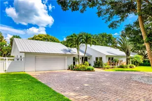 10 Ridgeland Dr, Stuart, FL 34996 - Photo 46