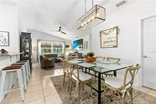 4401 SE Satinleaf Pl, Stuart, FL 34997 - Photo 12