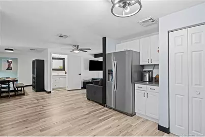 2495 NE Hickory Avenue, Jensen Beach, FL 34957 - Photo 18