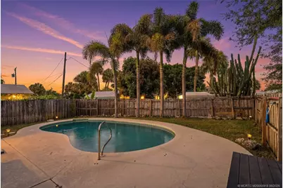 2495 NE Hickory Avenue, Jensen Beach, FL 34957 - Photo 2