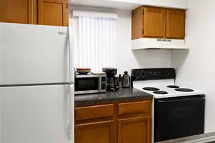 615 NW Oleander St, Stuart, FL 34994 - Photo 10