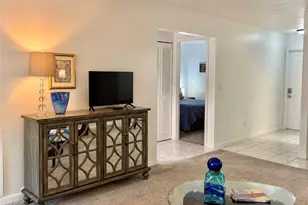 615 NW Oleander St, Stuart, FL 34994 - Photo 8