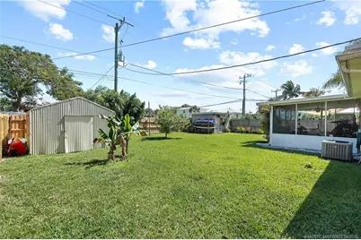 523 SE Dolphin Drive, Stuart, FL 34996 - Photo 44