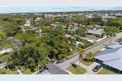 523 SE Dolphin Drive, Stuart, FL 34996 - Photo 52