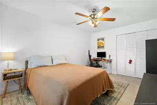 523 SE Dolphin Dr, Stuart, FL 34996 - Photo 30