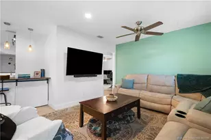 523 SE Dolphin Dr, Stuart, FL 34996 - Photo 14