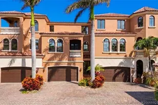 10173 S Ocean Dr, Jensen Beach, FL 34957 - Photo 4