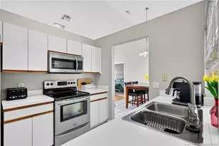 2510 SW Fair Isle Rd, Port Saint Lucie, FL 34987 - Photo 18