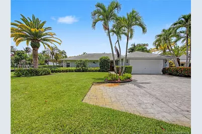 1910 NW Cove Circle, Stuart, FL 34994 - Photo 10