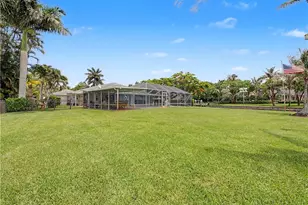 1910 NW Cove Cir, Stuart, FL 34994 - Photo 20