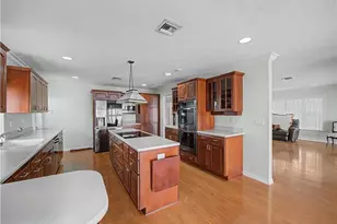 1910 NW Cove Cir, Stuart, FL 34994 - Photo 32