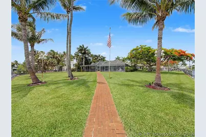 1910 NW Cove Circle, Stuart, FL 34994 - Photo 20