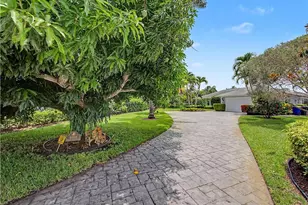 1910 NW Cove Cir, Stuart, FL 34994 - Photo 8