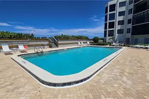 2375 NE Ocean Blvd, Stuart, FL 34996 - Photo 18