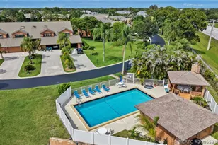 164 SE Crestwood Cir, Stuart, FL 34997 - Photo 30