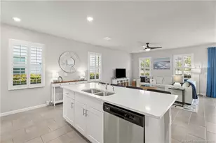 351 SE Angler Dr, Stuart, FL 34994 - Photo 8