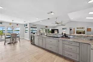 1007 SE Kitching Cove Ln, Port Saint Lucie, FL 34952 - Photo 20