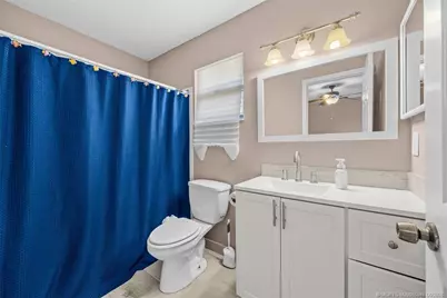 687 NE Maranta Terrado, Jensen Beach, FL 34957 - Photo 18