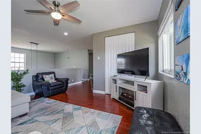 391 NW Sheffield Circle, Port Saint Lucie, FL 34983 - Photo 32