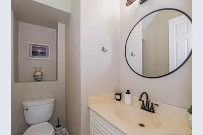 391 NW Sheffield Circle, Port Saint Lucie, FL 34983 - Photo 18