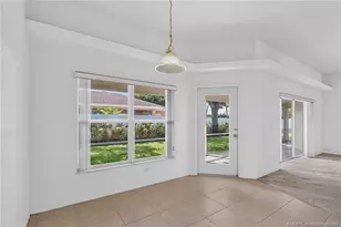 8253 Sand Pine Cir, Port Saint Lucie, FL 34952 - Photo 16