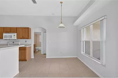 8253 Sandpine Circle, Port Saint Lucie, FL 34952 - Photo 14