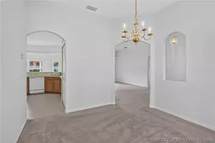 8253 Sand Pine Cir, Port Saint Lucie, FL 34952 - Photo 8