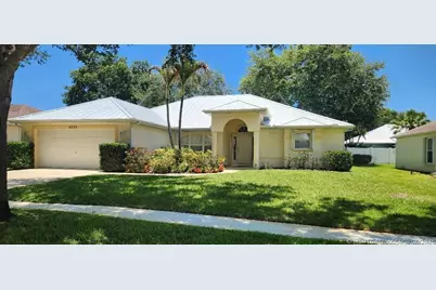 8253 Sandpine Circle, Port Saint Lucie, FL 34952 - Photo 1