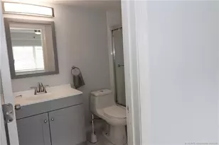 2950 SE Ocean Blvd, Stuart, FL 34996 - Photo 30