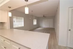 2950 SE Ocean Blvd, Stuart, FL 34996 - Photo 16