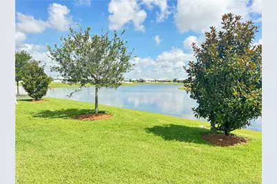10214 SW Captiva Drive, Port Saint Lucie, FL 34987 - Photo 20
