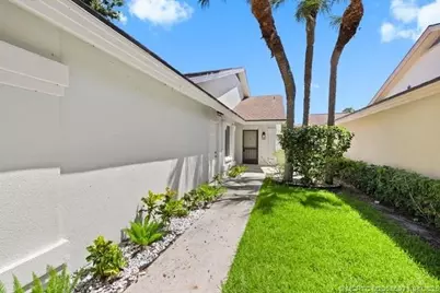 264 E River Park Drive, Jupiter, FL 33477 - Photo 2