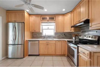 8974 SE Bobo Court, Hobe Sound, FL 33455 - Photo 18