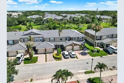 2977 SE Lexington Lakes Drive, Stuart, FL 34994 - Photo 4